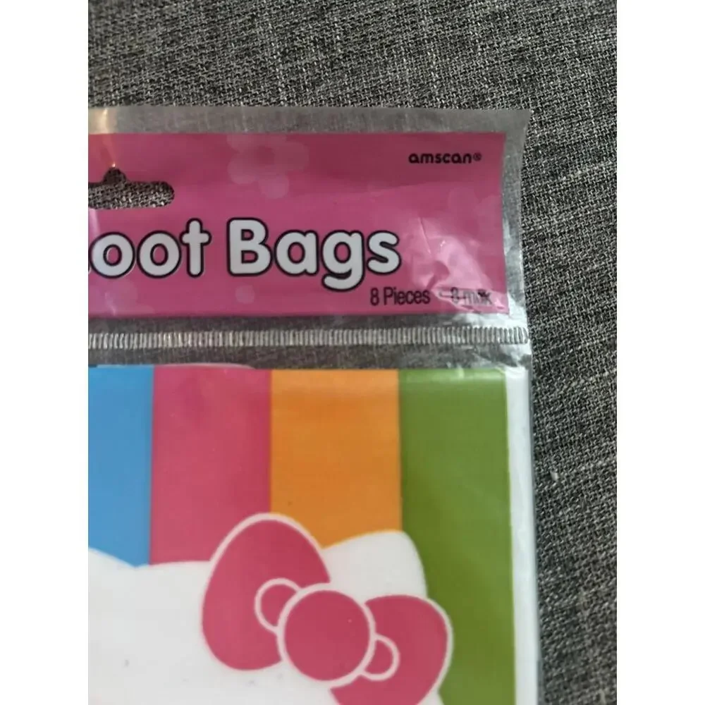 Sanrio Hello Kitty Party Supplies 16 Treat Bags and 16 Napkins